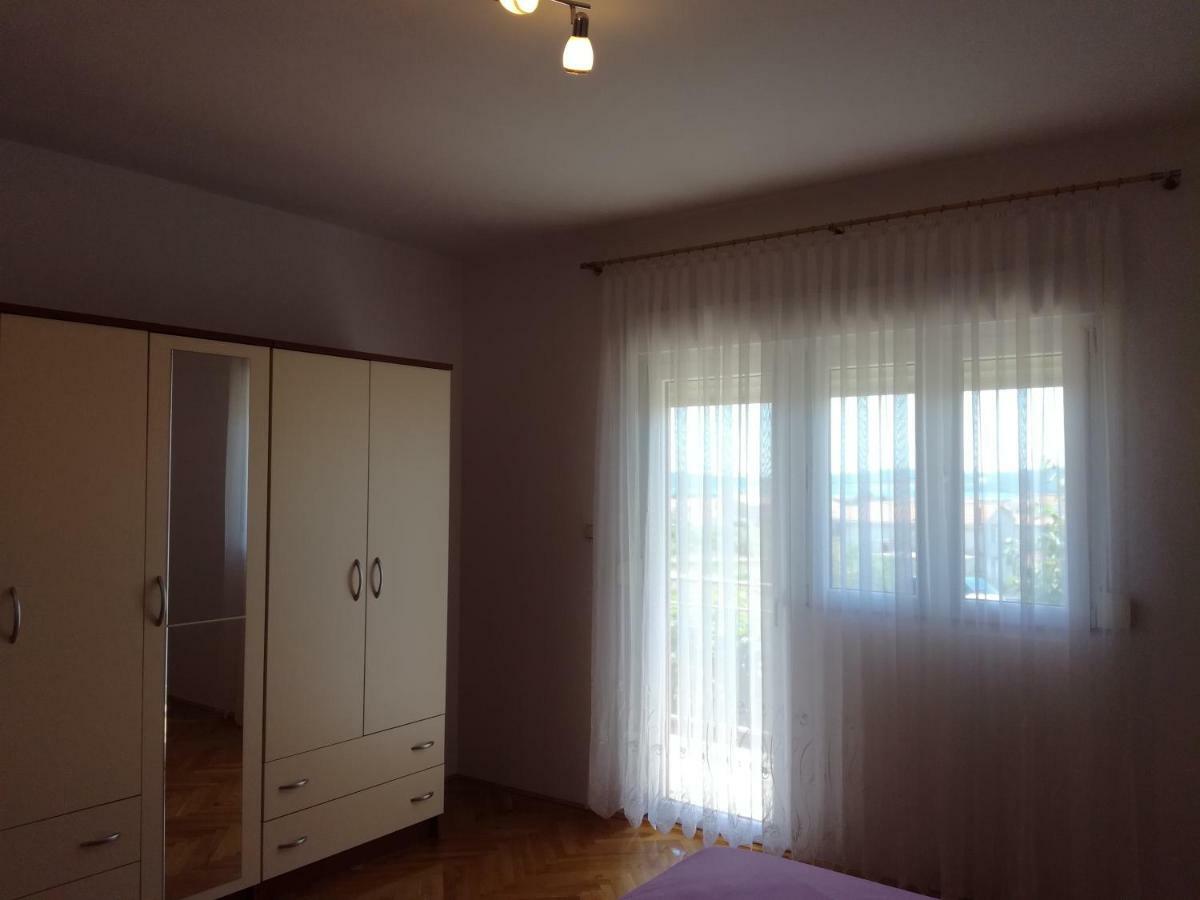 Apartament Lucija *